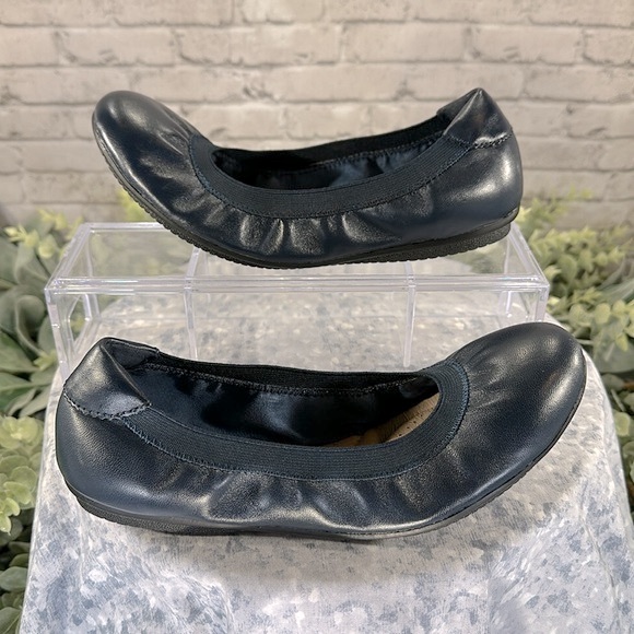 Lands End Navy Blue Round Toe Elastic Band Pull On Scrunch Flats WMS 6.5B💙VGUC - Picture 6 of 9